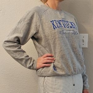 Gray College University Kentucky Wildcats XL Pullover Sweater With Patch Logo